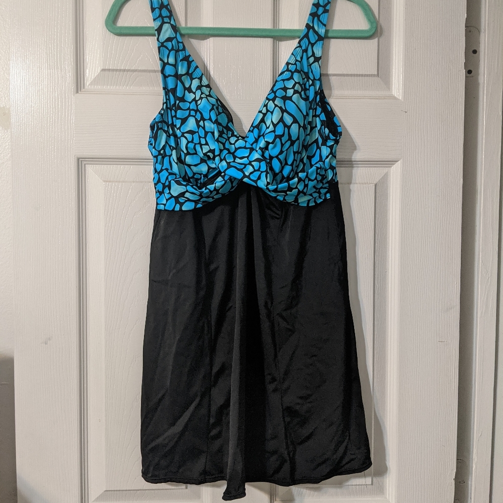 Swim suit